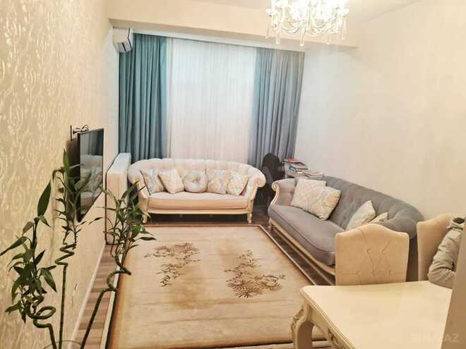 Продаётся 2-комн. новостройка 75 м², м. Иншаатчылар, photo 1 from 14