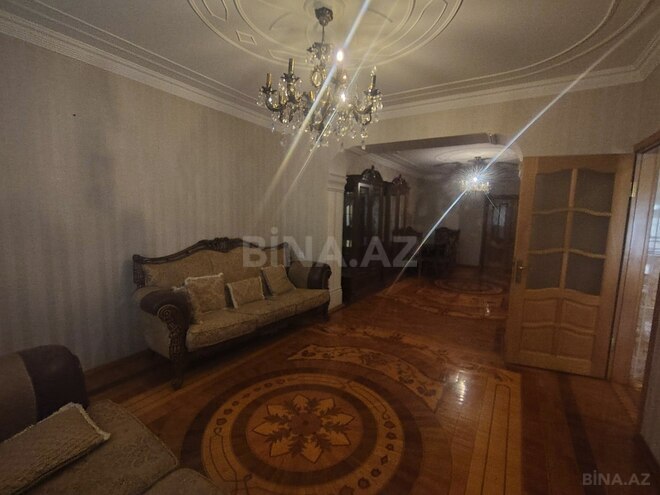 Satılır 4 otaqlı köhnə tikili 100 m², Azadlıq Prospekti m., photo 4 from 21