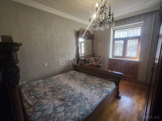 Satılır 4 otaqlı köhnə tikili 100 m², Azadlıq Prospekti m., photo 12 from 21