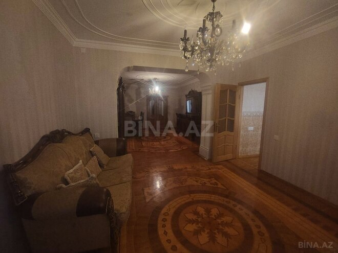 Satılır 4 otaqlı köhnə tikili 100 m², Azadlıq Prospekti m., photo 3 from 21