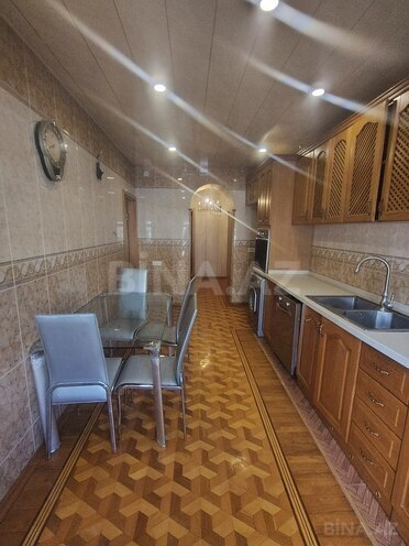 Satılır 4 otaqlı köhnə tikili 100 m², Azadlıq Prospekti m., photo 15 from 21