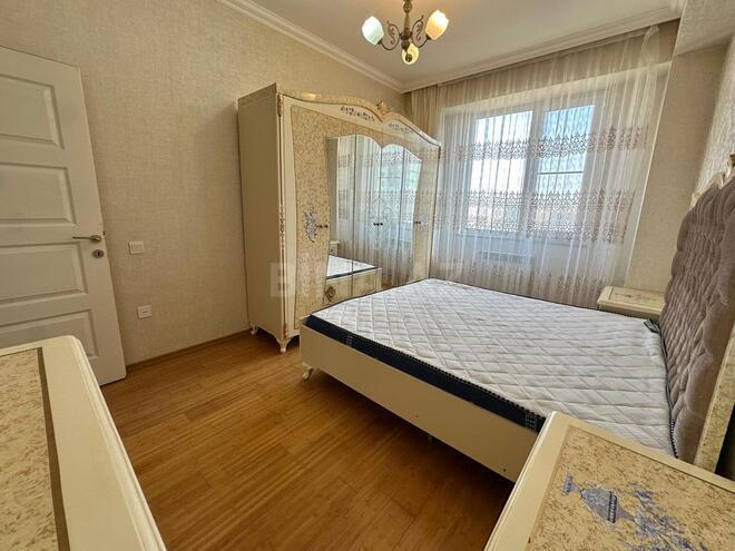 Сдаётся 2-комн. новостройка 80 м², м. Иншаатчылар, photo 3 from 9