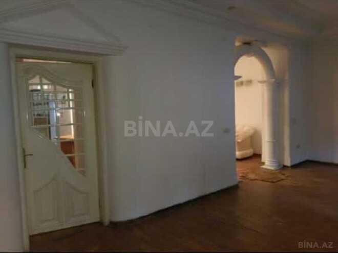 Продаётся 4-комн. вторичка 130 м², м. Элмляр Академиясы, photo 4 from 11