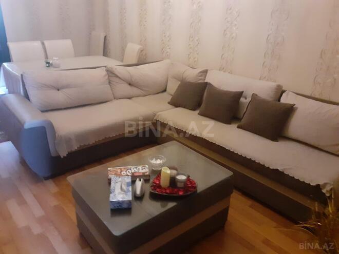 Сдаётся 2-комн. вторичка 50 м², Бинагадинский р., photo 1 from 11