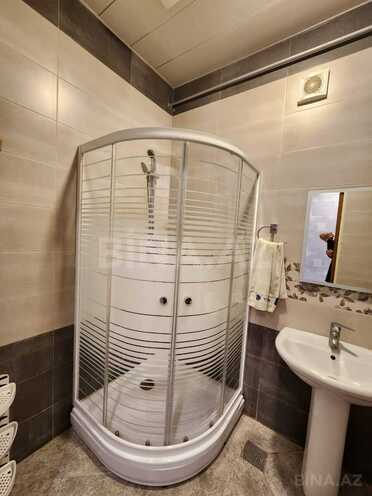 Сдаётся 2-комн. вторичка 70 м², м. Ичеришехер, photo 9 from 12