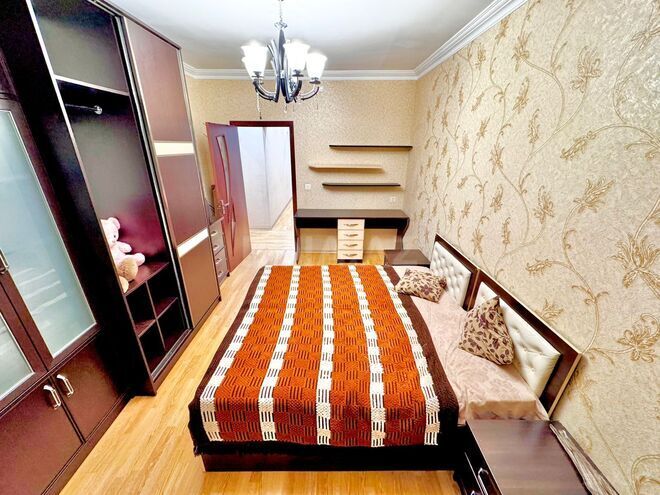 Satılır 3 otaqlı köhnə tikili 80 m², Qara Qarayev m., photo 14 from 32