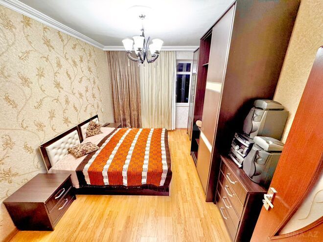 Satılır 3 otaqlı köhnə tikili 80 m², Qara Qarayev m., photo 10 from 32