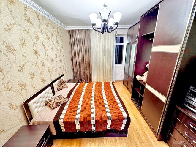 Satılır 3 otaqlı köhnə tikili 80 m², Qara Qarayev m., photo 17 from 32