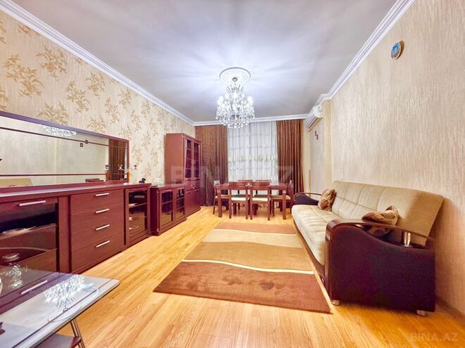 Satılır 3 otaqlı köhnə tikili 80 m², Qara Qarayev m., photo 4 from 32