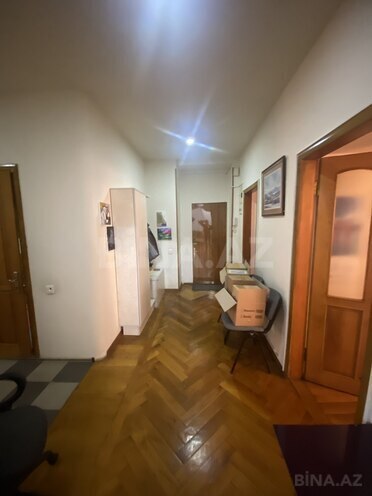 Satılır 3 otaqlı köhnə tikili 103 m², Sahil m., photo 8 from 11