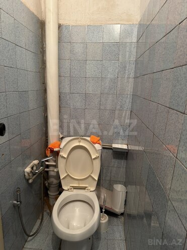 Satılır 4 otaqlı köhnə tikili 100 m², Xalqlar Dostluğu m., photo 13 from 15