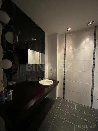 Satılır 7 otaqlı köhnə tikili 368 m², Sahil m., photo 21 from 32