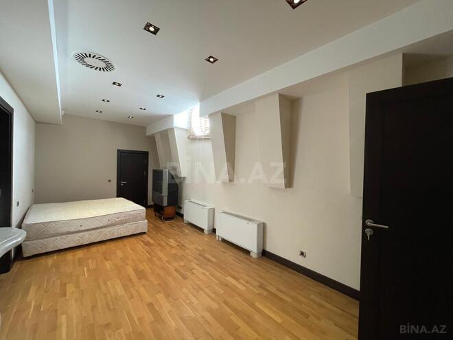 Satılır 7 otaqlı köhnə tikili 368 m², Sahil m., photo 13 from 32