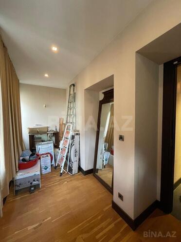 Satılır 7 otaqlı köhnə tikili 368 m², Sahil m., photo 27 from 32