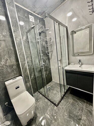 Satılır 2 otaqlı köhnə tikili 52 m², Qara Qarayev m., photo 9 from 23