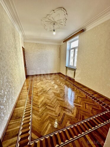 Satılır 2 otaqlı köhnə tikili 52 m², Qara Qarayev m., photo 14 from 23