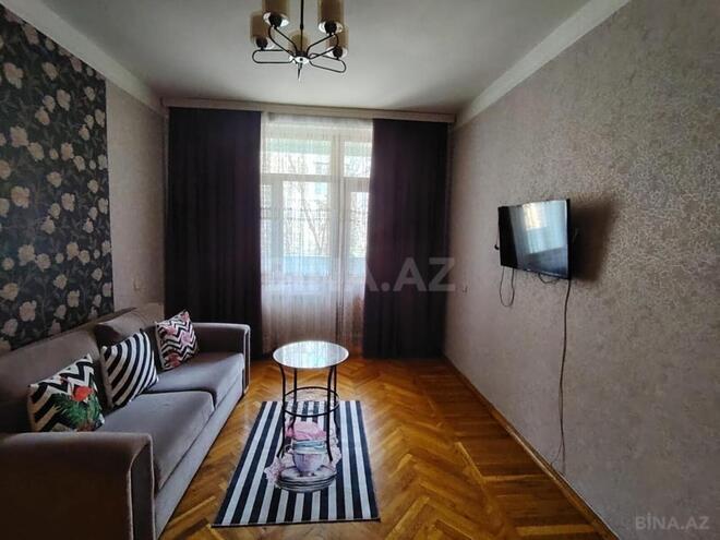 İcarəyə verilir 5 otaqlı köhnə tikili 120 m², Azadlıq Prospekti m., photo 13 from 25