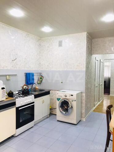 Продаётся 4-комн. вторичка 100 м², м. Ази Асланов, photo 9 from 15