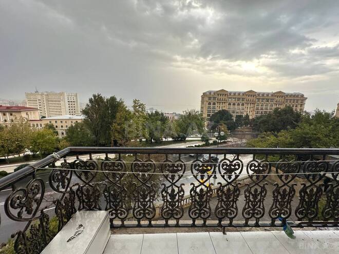 Продаётся 2-комн. вторичка 48 м², м. Ичеришехер, photo 3 from 20