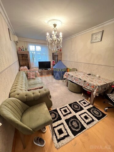 Продаётся 3-комн. вторичка 75 м², м. Ази Асланов, photo 1 from 13