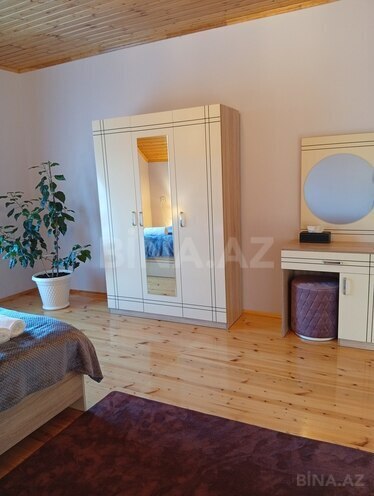 İcarəyə verilir 4 otaqlı həyət evi/bağ evi 180 m², photo 17 from 32
