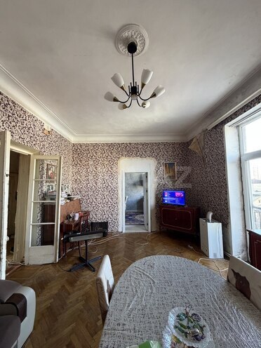 Satılır 3 otaqlı köhnə tikili 95 m², Bakıxanov q., photo 3 from 14