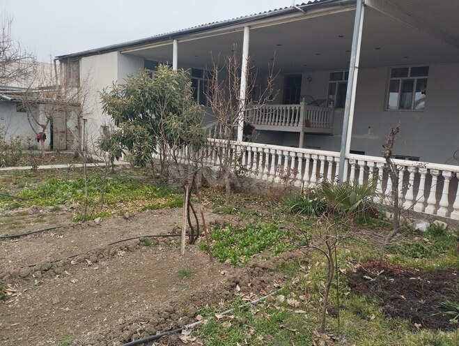Satılır 9 otaqlı həyət evi/bağ evi 196 m², photo 3 from 29