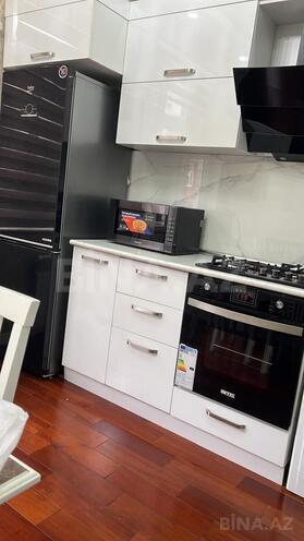 Сдаётся 3-комн. новостройка 100 м², м. Элмляр Академиясы, photo 16 from 27