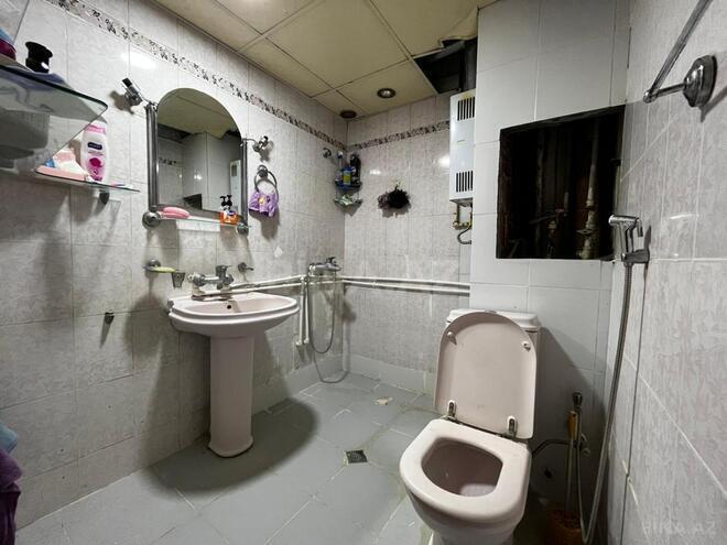 Satılır 1 otaqlı köhnə tikili 50 m², Gənclik m., photo 8 from 9