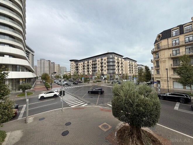 Satılır 3 otaqlı yeni tikili 130 m², Ağ şəhər q., photo 1 from 14