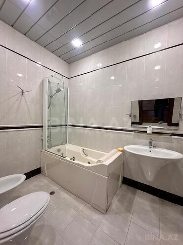 Satılır 9 otaqlı həyət evi/bağ evi 700 m², Mərdəkan q., photo 22 from 32