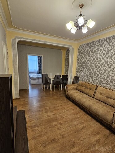 Satılır 2 otaqlı köhnə tikili 55 m², Memar Əcəmi m., photo 4 from 29