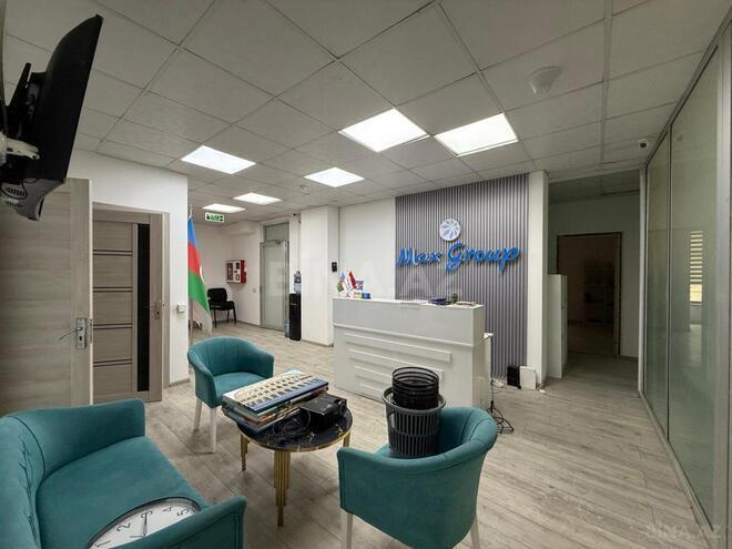 Сдаётся 7-комн. офис 330 м², м. Низами, photo 3 from 28