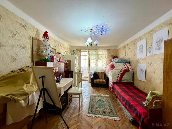 Satılır 4 otaqlı köhnə tikili 110 m², Xalqlar Dostluğu m., photo 5 from 13