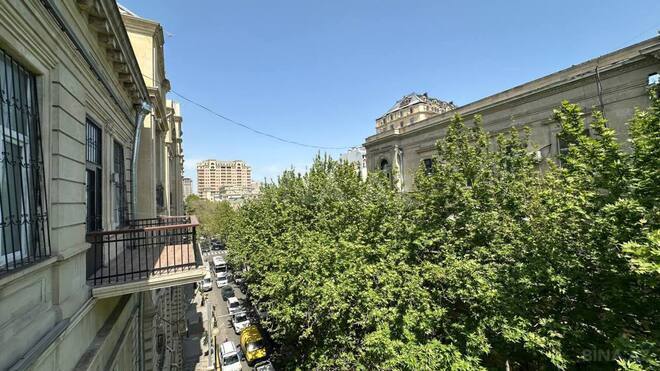 Продаётся 4-комн. вторичка 138 м², м. Сахил, photo 8 from 32