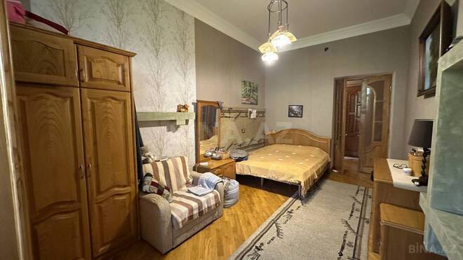 Продаётся 4-комн. вторичка 138 м², м. Сахил, photo 17 from 32