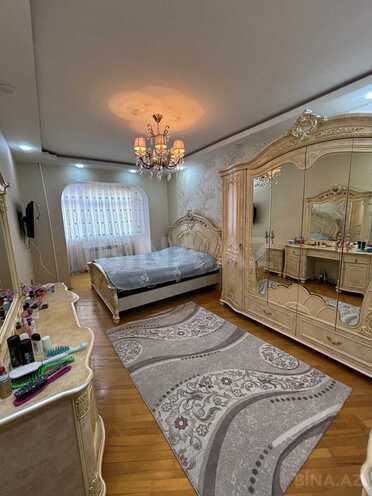 Satılır 4 otaqlı köhnə tikili 120 m², Xalqlar Dostluğu m., photo 5 from 26