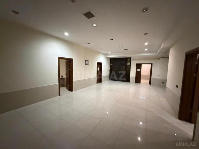 İcarəyə verilir  obyekt 900 m², 8 Noyabr m., photo 12 from 13