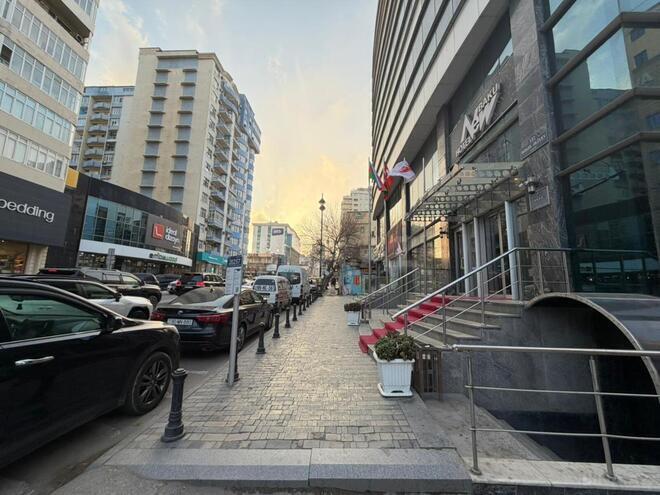 İcarəyə verilir  obyekt 900 m², 8 Noyabr m., photo 3 from 13