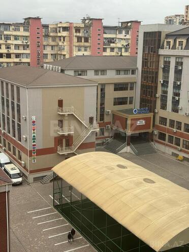 Satılır 3 otaqlı köhnə tikili 65 m², 8-ci mikrorayon q., photo 12 from 13