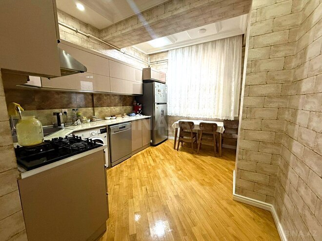 Продаётся 3-комн. новостройка 103 м², м. Кара Караев, photo 8 from 25