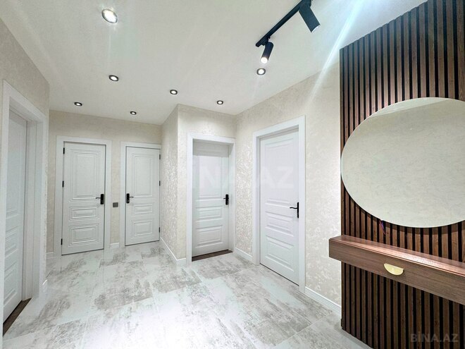 Продаётся 3-комн. вторичка 80 м², м. Ази Асланов, photo 3 from 16