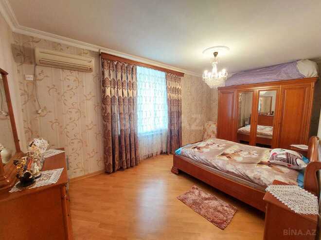 Satılır 2 otaqlı köhnə tikili 70 m², Azadlıq Prospekti m., photo 1 from 18