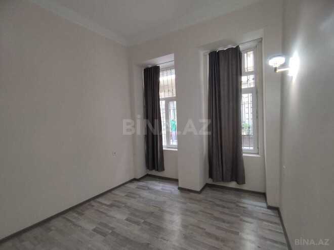Satılır 2 otaqlı köhnə tikili 45 m², Sahil m., photo 4 from 14