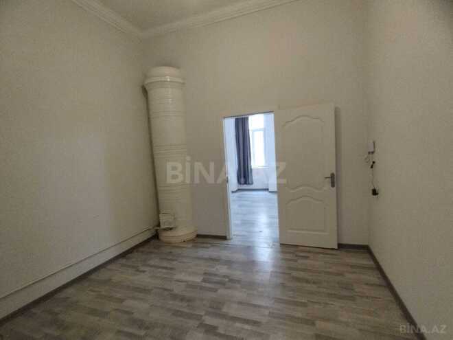 Satılır 2 otaqlı köhnə tikili 45 m², Sahil m., photo 6 from 14