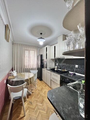 Продаётся 3-комн. вторичка 70 м², м. Нариман Нариманов, photo 8 from 13