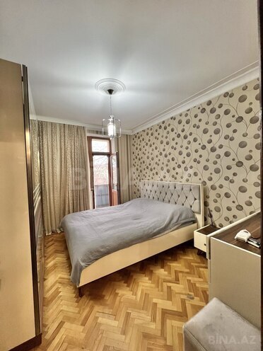 Продаётся 3-комн. вторичка 70 м², м. Нариман Нариманов, photo 5 from 13