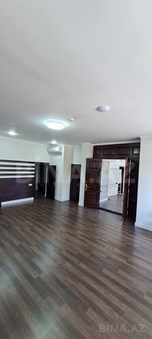 İcarəyə verilir 11 otaqlı ofis 800 m², 28 May m., photo 10 from 14