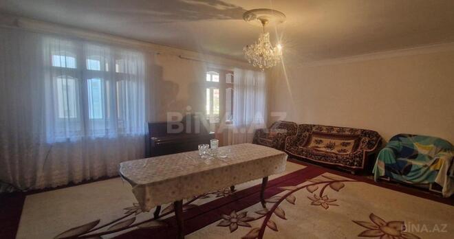 Продаётся 5-комн. вторичка 130 м², м. Нефтчиляр, photo 3 from 18