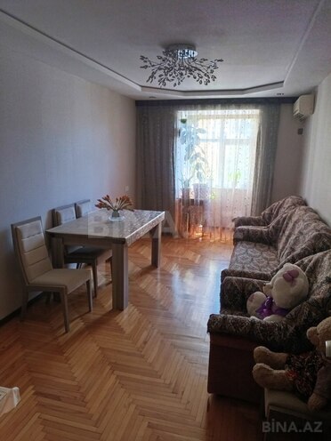Продаётся 3-комн. вторичка 75 м², м. Нариман Нариманов, photo 5 from 10